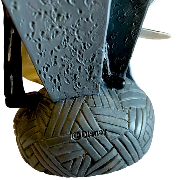 Disney, Jack Skellington with his Dog Zero Figurine 12” - Picture 6 of 7